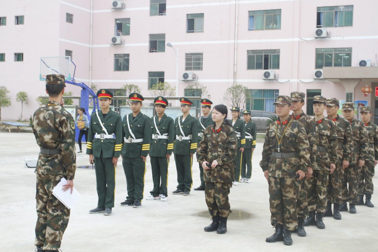 南昌京誉文化驻湖南株洲铁航职业学校教官团队